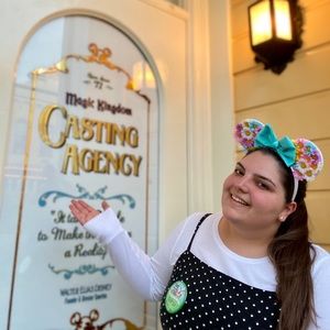 Meet your Posher, Vanessa